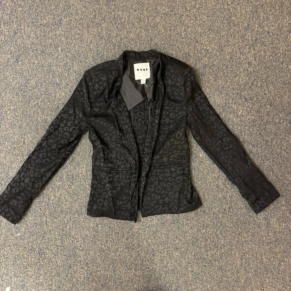 Patterned Blazer - Picture 1 of 2